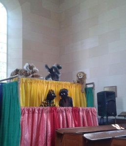 Puppets in song